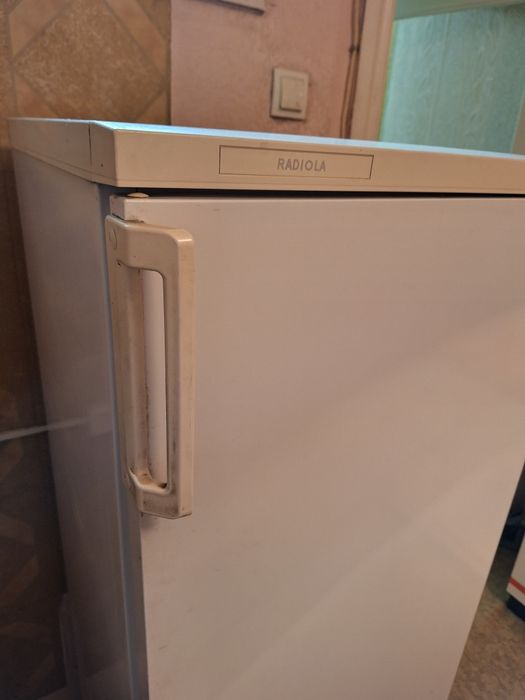 Холодильник Radiola