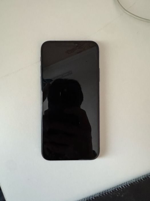 Iphone X 64 gb черного цвета рабочи