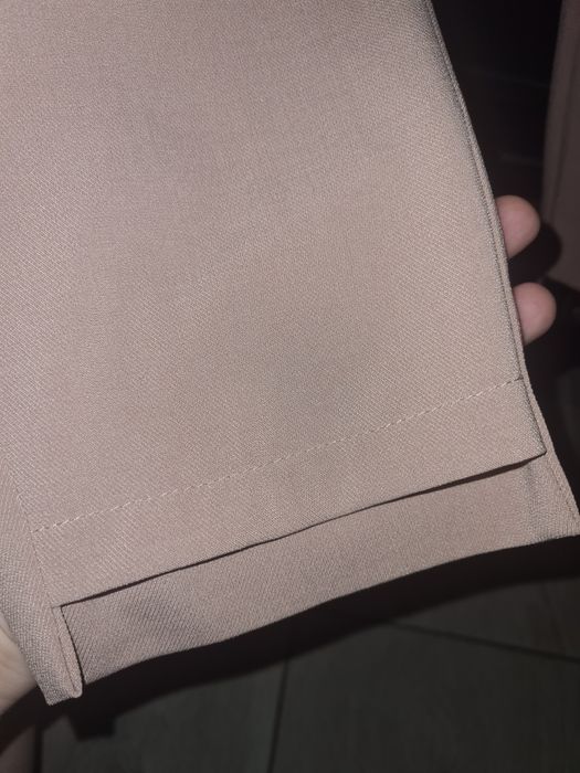 Костюм брючный женский