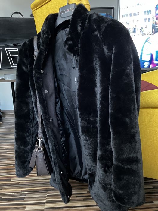 Палто с къс косъм