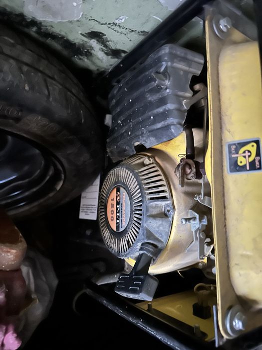 Бензиновый генератор P.I.T. 1500