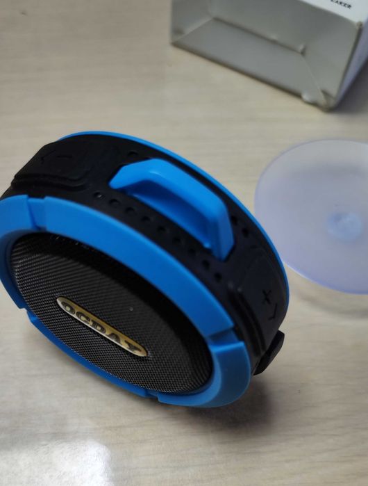 Boxa Bluetooth rezistent la apa