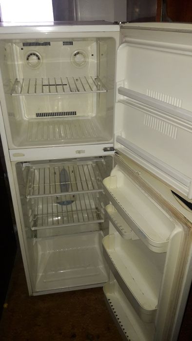Холодильник LG  без горантии