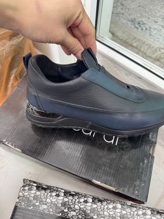 Продам мужские обуви