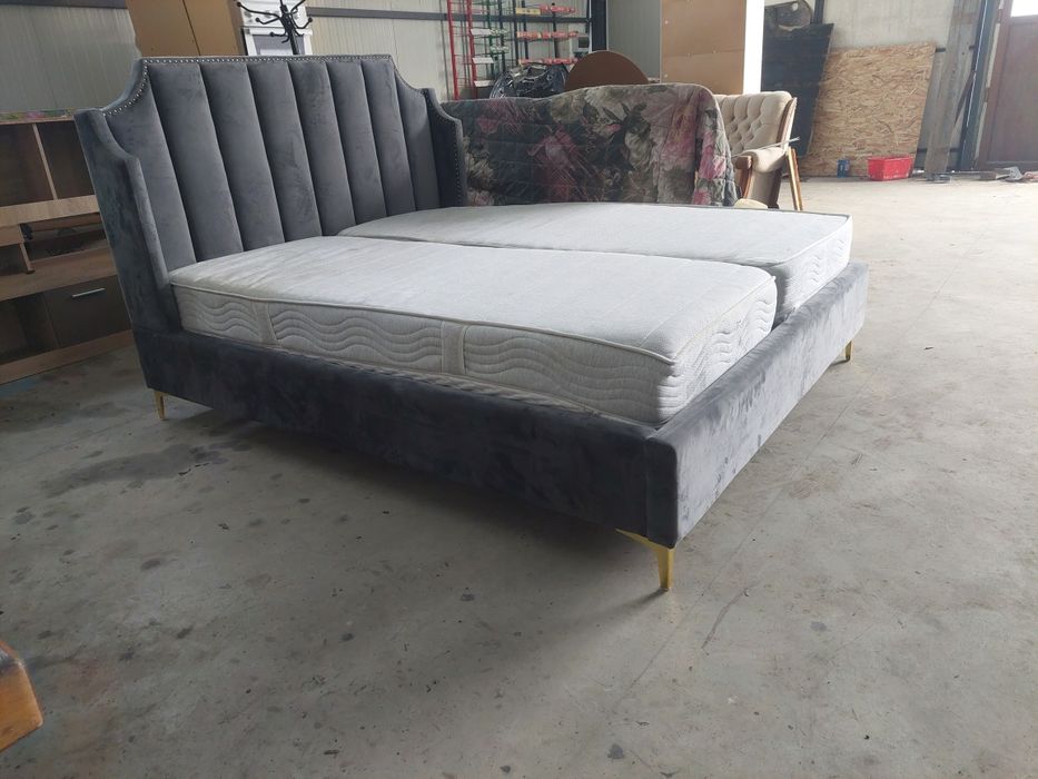 Pat dormitor model Italia cu saltele incluse pretul este negociabil