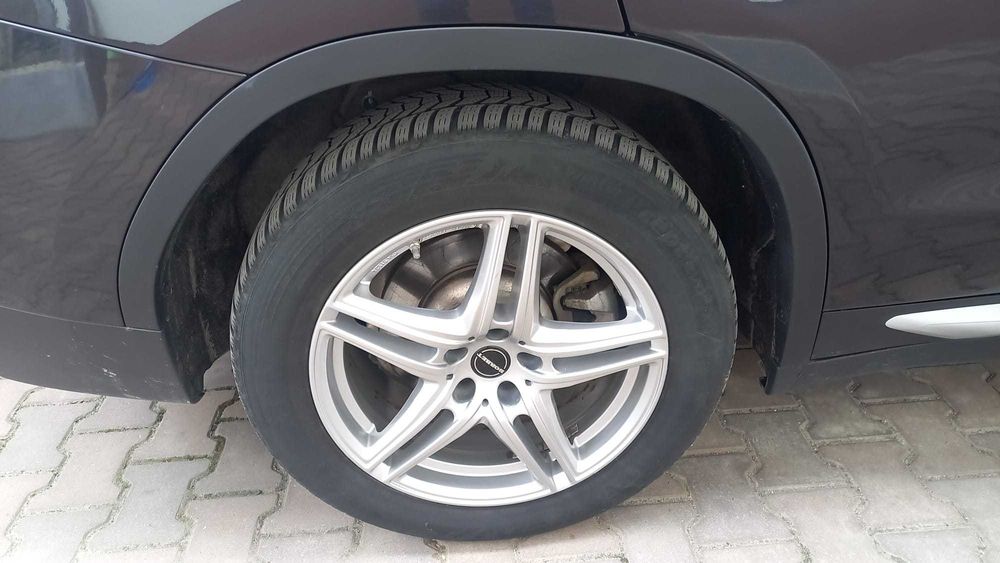 Vând jante cu anvelope de iarnă HANKOOK BMW X3
