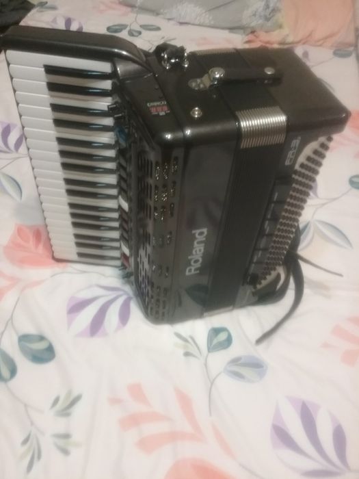 Acordeon roland fr 3 s