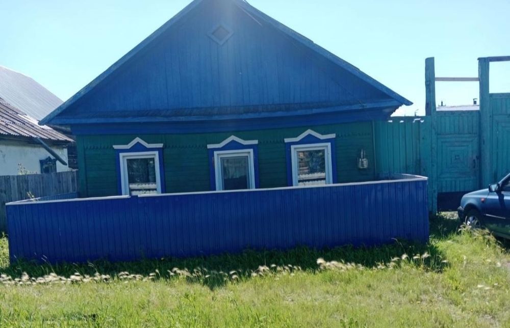 Продам отдельностоящий дом. Бензострой