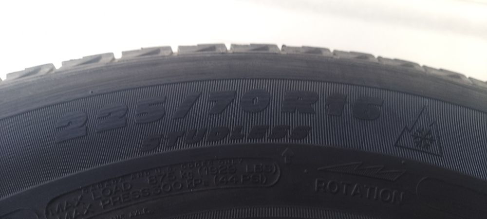 Продам зимнию MICHELIN