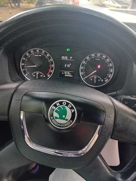 SKODA Octavia 2010 — imagine 3