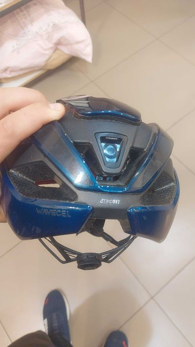 Bontrager circuit wavecel helmet