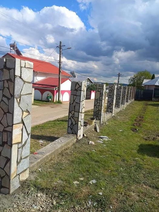 Executam lucrări din piatra