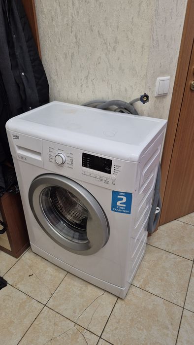 Продам стиральную машину