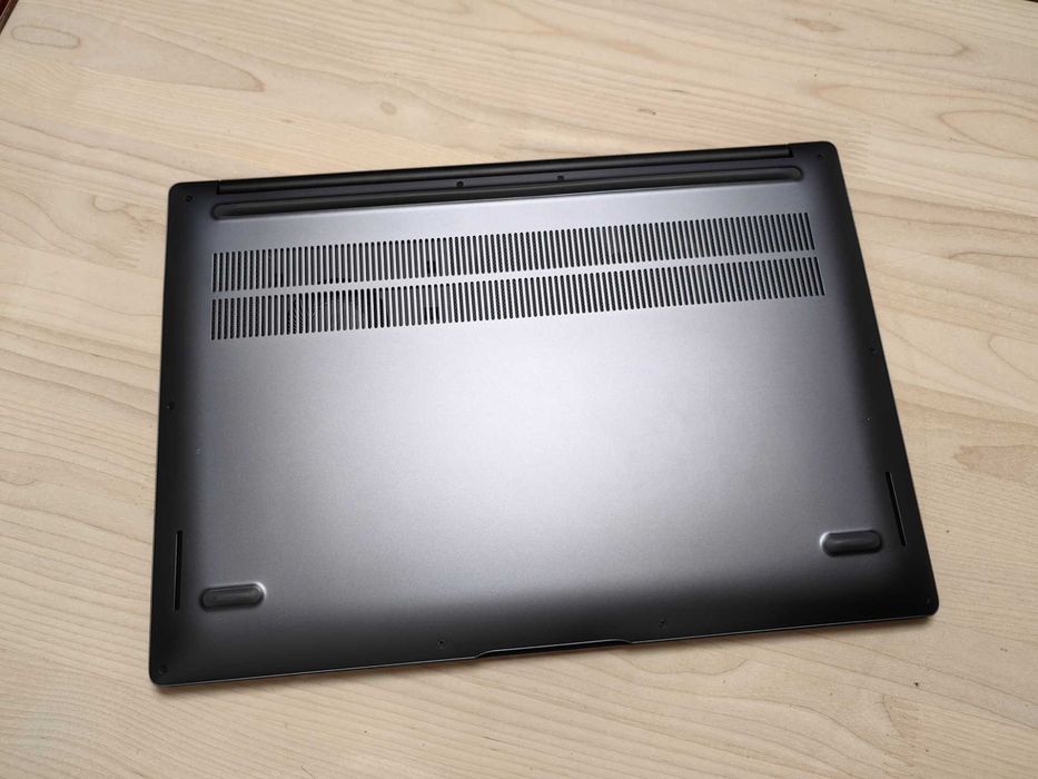 Honor Magicbook X16: Core i5-12450H, 16GB, 512SSD, 300nit
