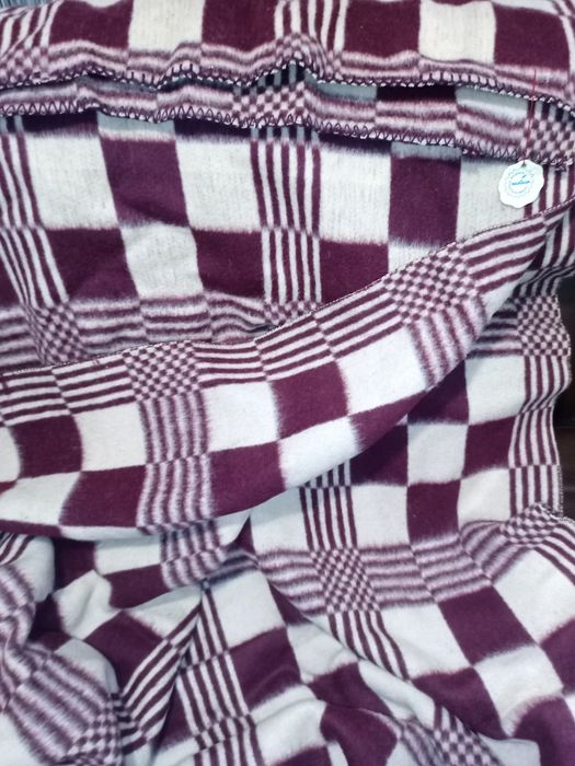 Чисто ново вълнено одеяло "Индустриалимпорт" (Соц ретро, 100% вълна)