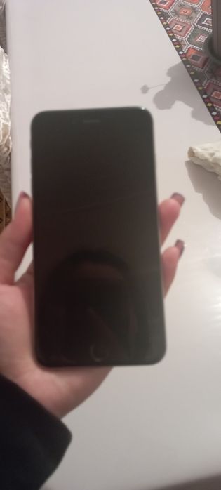 Айфон 6+ в идеальном состоянии