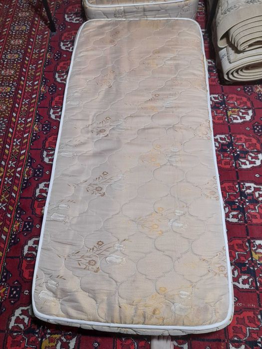 Матрас б/у холати уртача