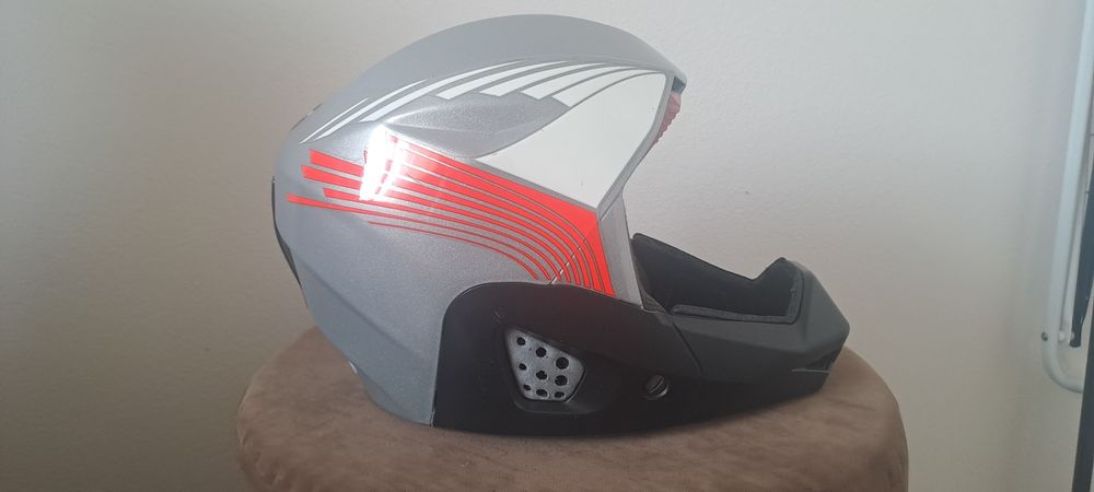 Cască moto diferite marini