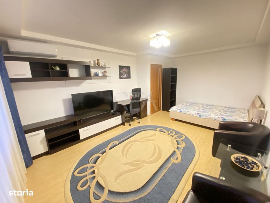 Garsoniera-Decomandata- Trafic Greu