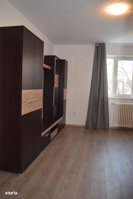 Apartament 2 camere - Podul ros - Podul de Piatra
