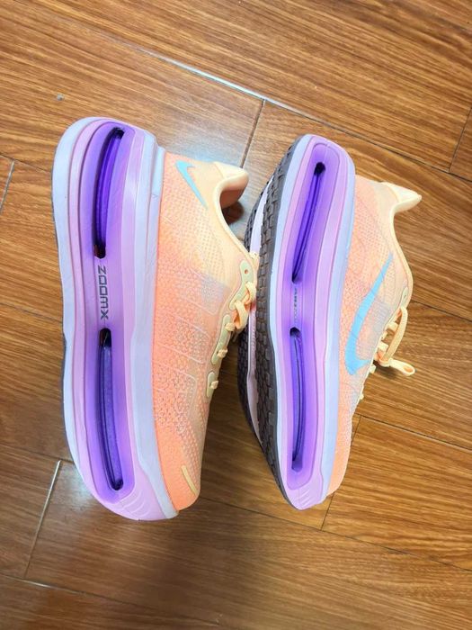 Nike Vomero Premium authentic