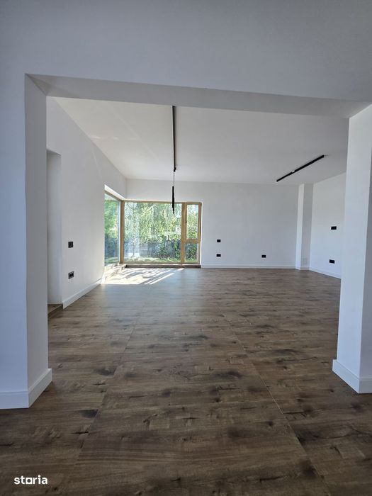 Vila individuala P+1 /5Camere/Corbeanca/Petresti