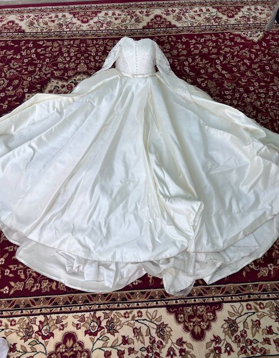 Kelin koʻylak Toʻy libosi