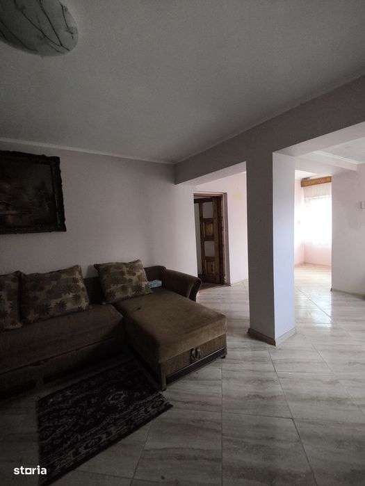 Casa Ovidiu chirpici+atelier 100 mp BCA/garaj 2-3 masini. Teren 350 mp