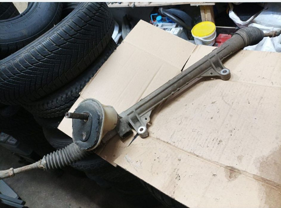 Casetă direcție : Renault ... Bluza