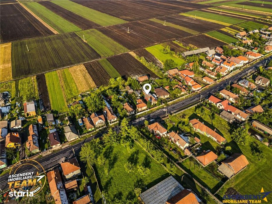 Proprietate pe 1.800 mp teren, avantaje alese, in vecinatatea orasului