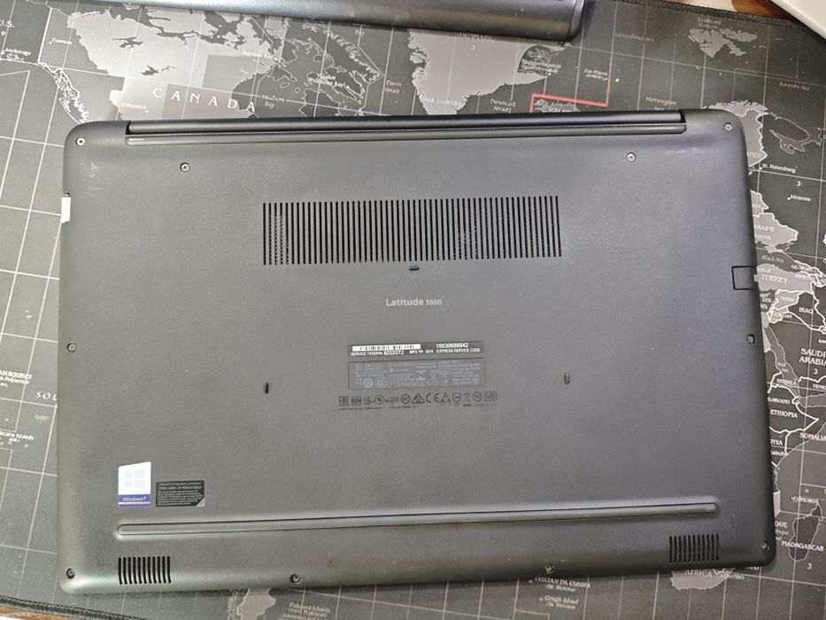 Dell latitude 3500 core i5   8 gen