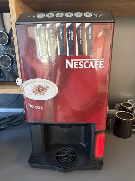 Кафе машина Nescafe