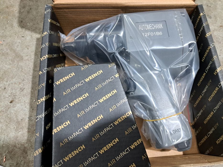 Пневматичен гайковерт чисто нов 1/2 1500Nm