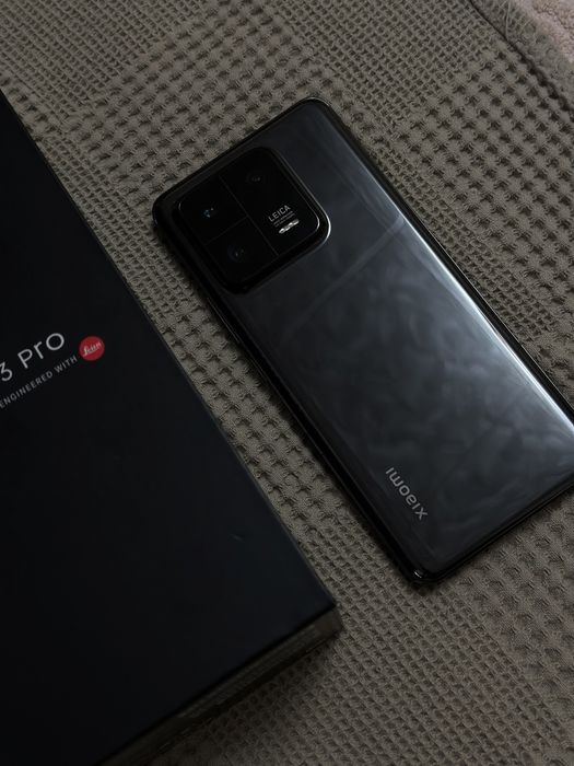 Телефон xiaomi 13pro