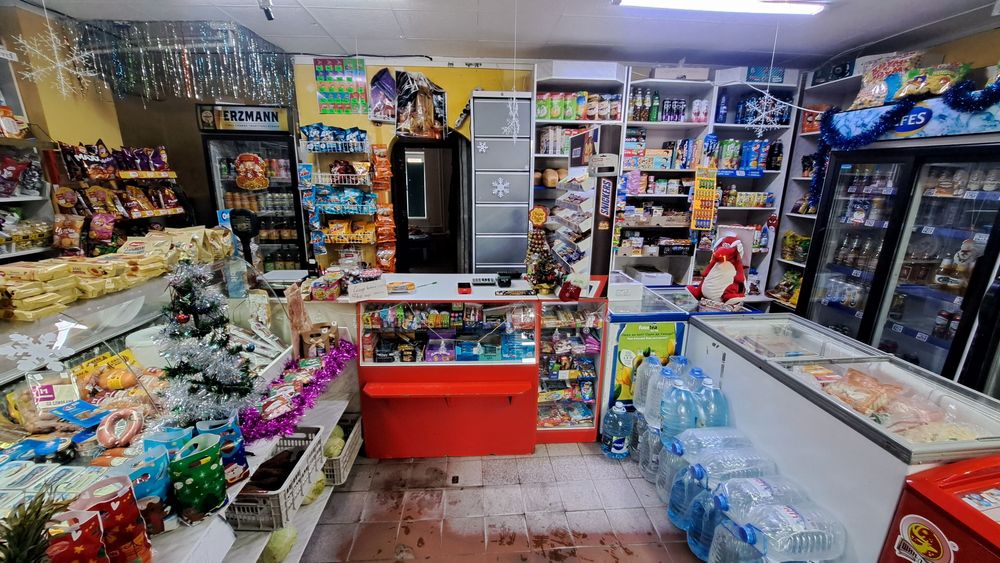 Продам магазин на МЖК