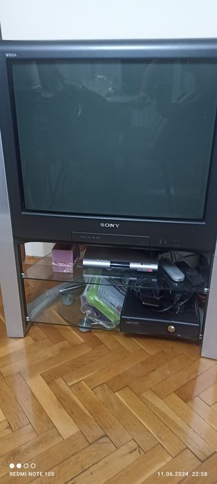 Телевизор сони работещ