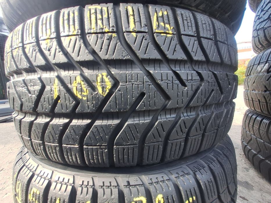 4 anvelope iarna 195/45r16 Pirelli Montaj Gratuit