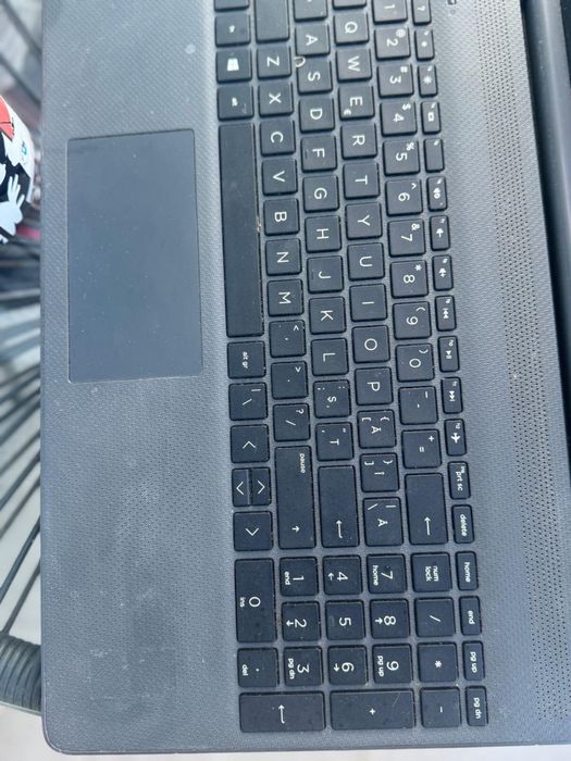 Laptop HP in stare ok cu procesor amd athlon gold 3150U 2