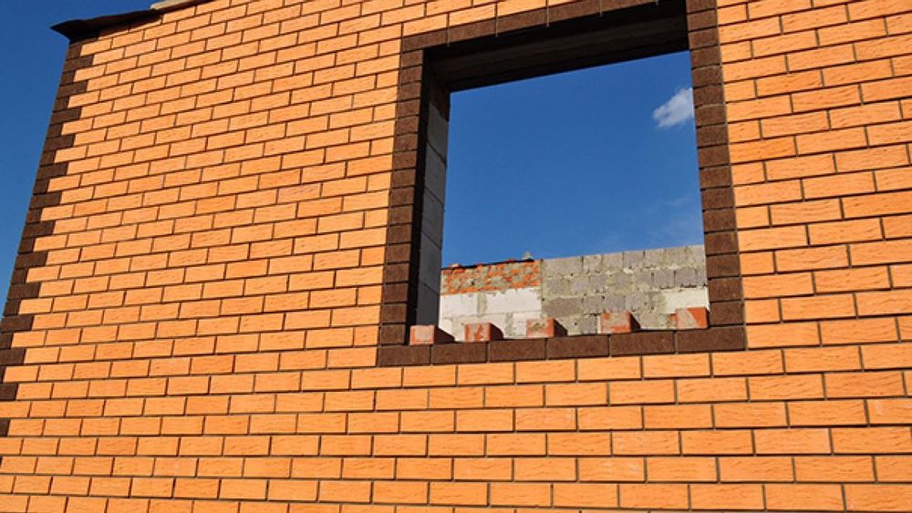 BalkongaGishtTeramzКладкаБалконаОблицовочныйКирпичомДемантажФасад