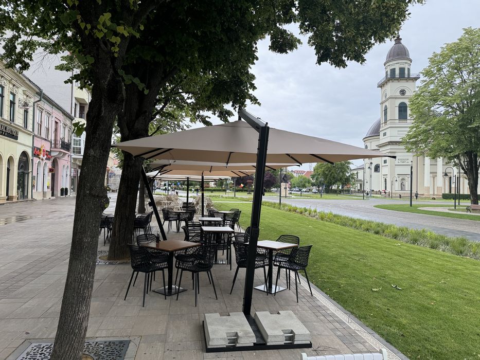 Umbrela profesionala pe structura de fier masiv