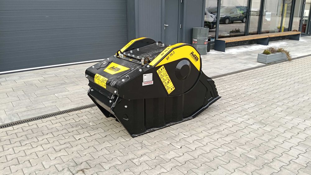 Cupa de concasare MB BF70.2 S4 de la MB Crusher,pt excavator 16-25 ton