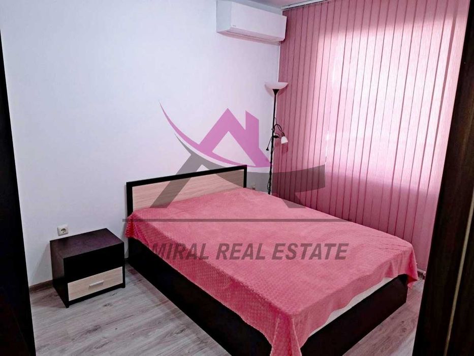 Дава се под наем Двустаен апартамент в Варна, Център - 55 кв.м за 500 € - Снимка #2