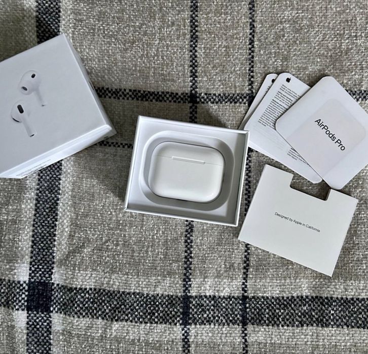 AirPods Pro 3, оригинал, отличное состояние