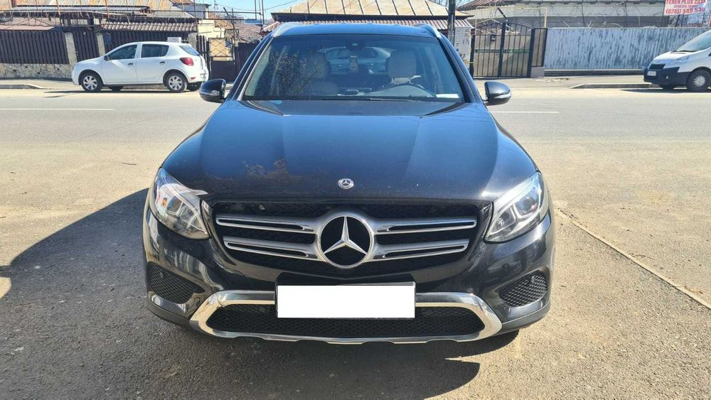 MERCEDES-BENZ GLC
