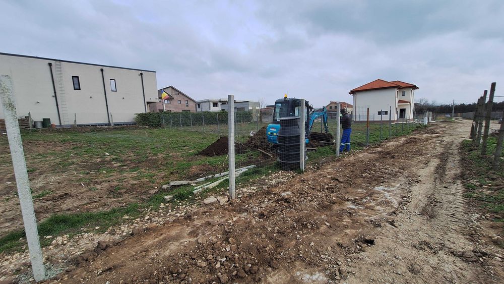 Teren de vânzare LAZU 420 m cu utilități