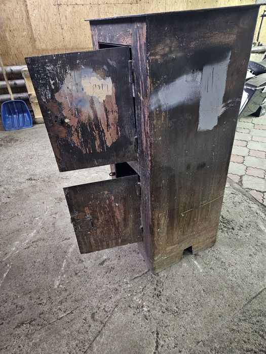 Продам шкаф сейф