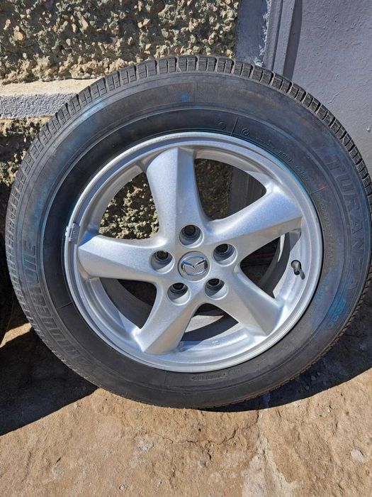 Джанти с летни гуми 5х114.3 R16