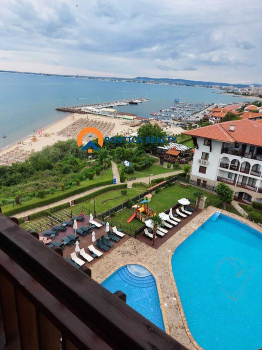 Двустаен на първа линия гледка море в Свети Влас- Манастира