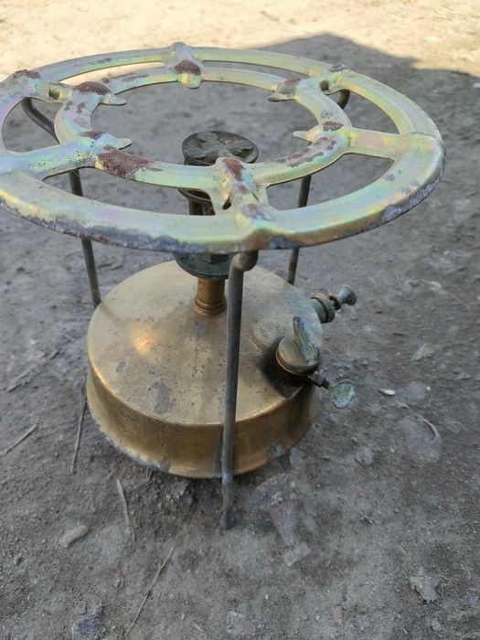 Продам примус в хорошем состоянии.