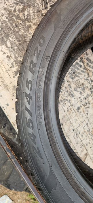 2 Anvelope Pirelli 245 45 R20 M+S